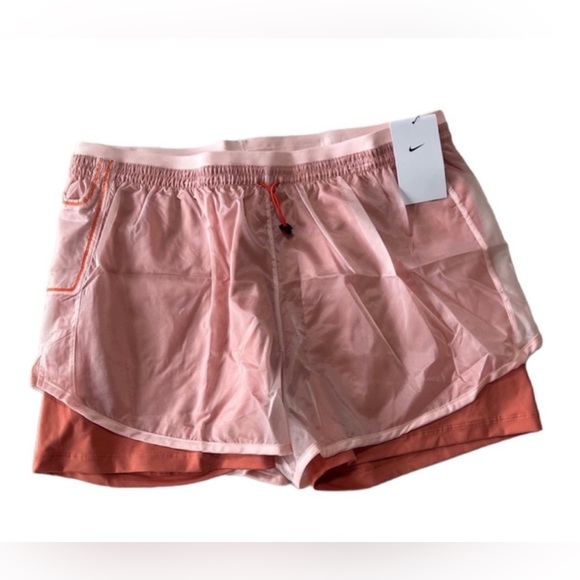 Nike Icon Clash Tempo Luxe Mid-Rise Running Shorts XL - Picture 3 of 16